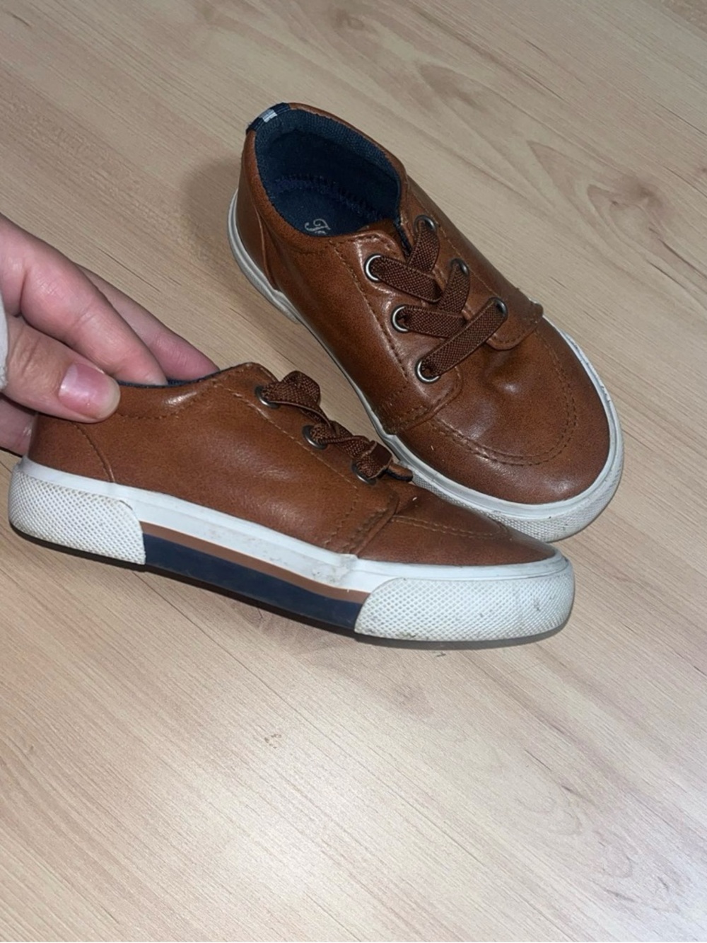 Tommy Bahama Toddler Shoes 8T